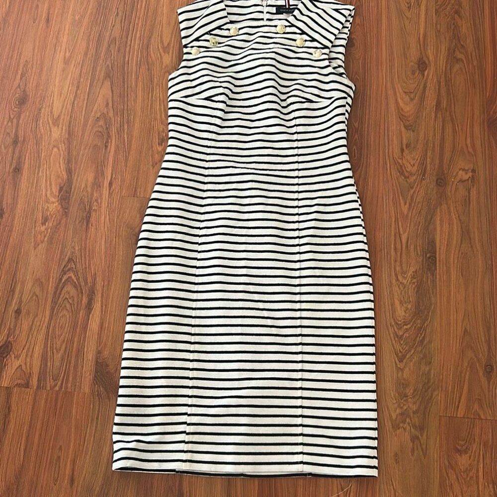 Tommy Hilfiger navy and white nautical knit dress size 2 with gold button detail